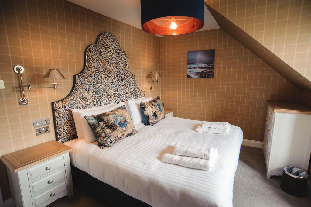 Kirklea Island Suites Tarbert  Exteriör bild